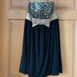 Jessica McClintock Black and Gold Strapless Dress